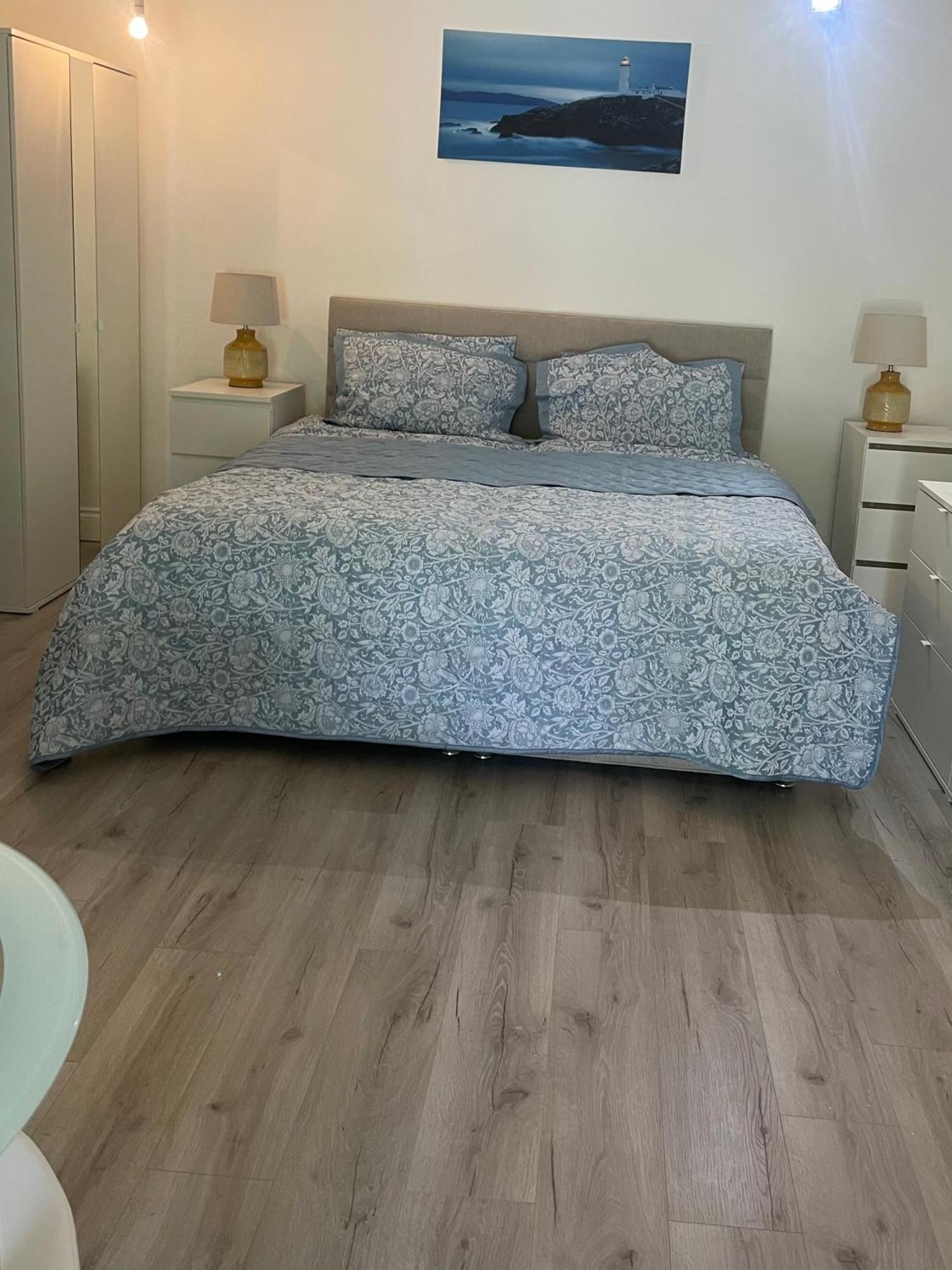 Basement Studio Apartment บัลลินา ภายนอก รูปภาพ